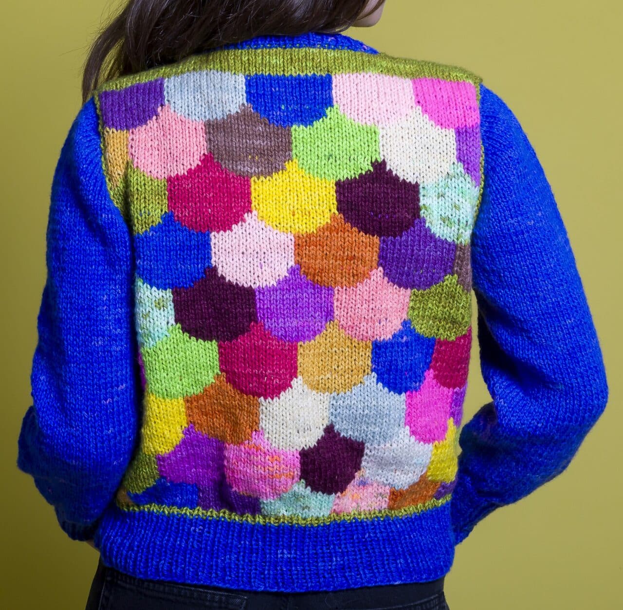 Fish Scale Cardigan KIT - Image 3